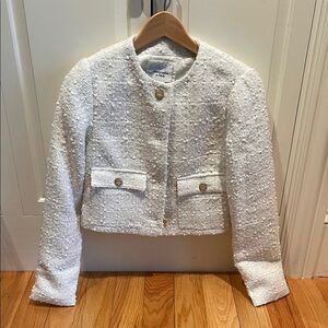 Chic White Tweed Jacket